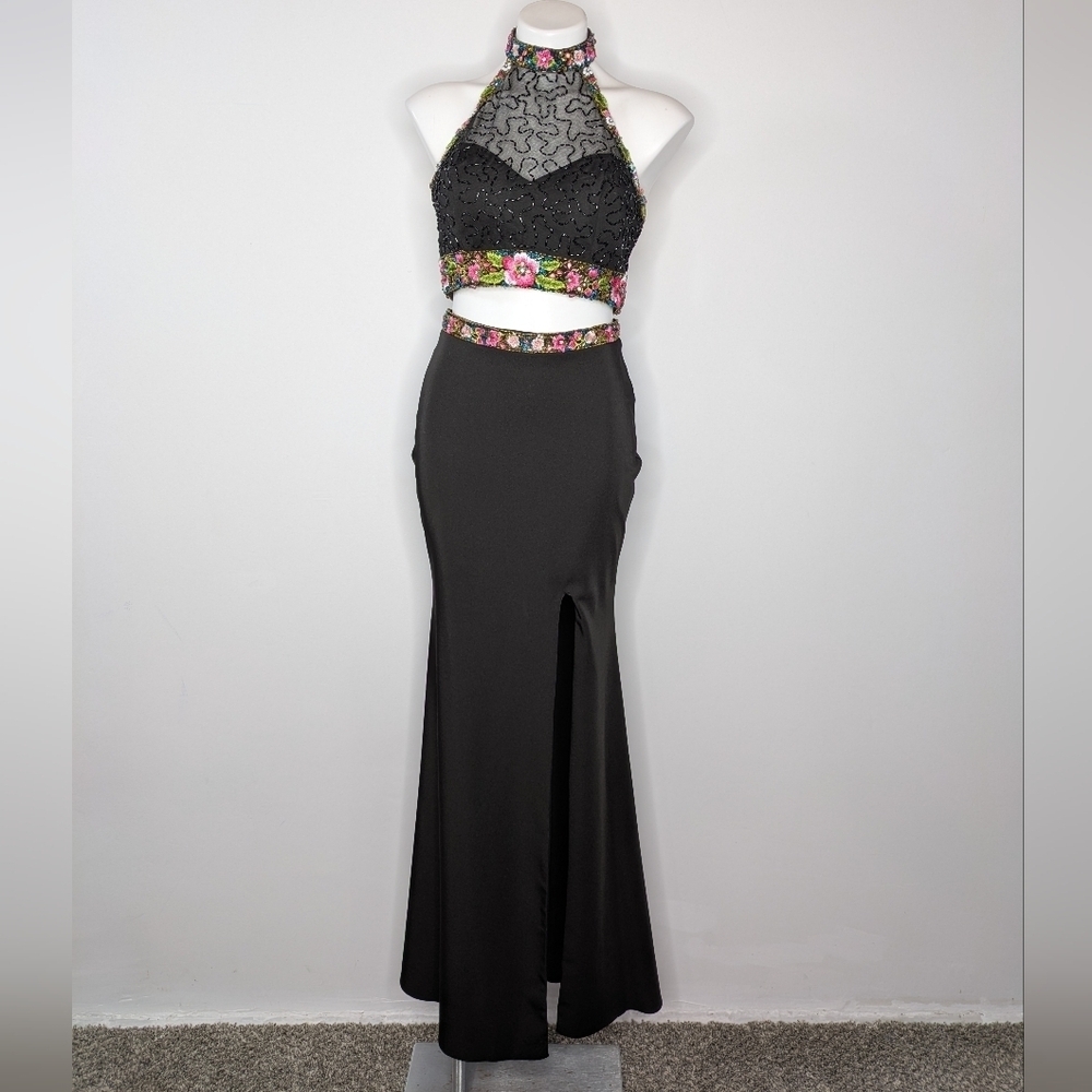 Val Stefani Black Pink Floral Beaded Two Piece Crop Top & Skirt Evening Outfit 6